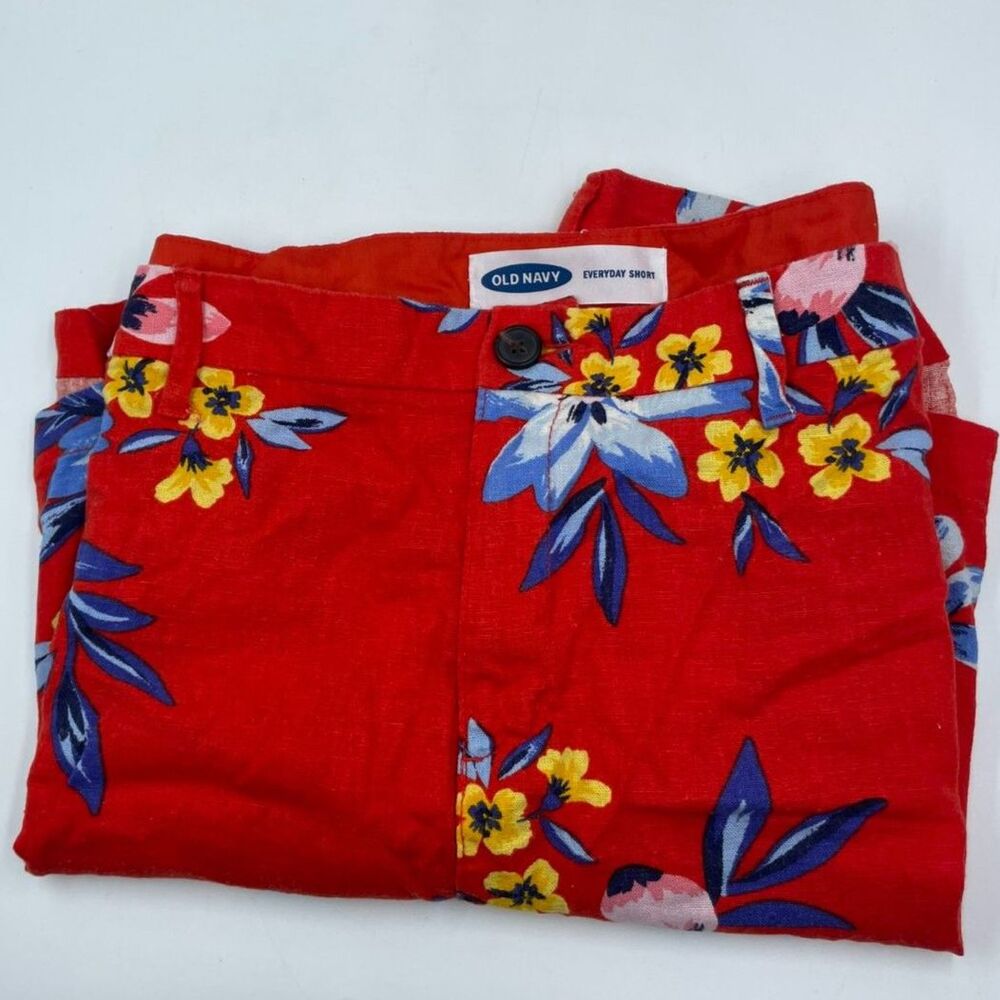 Old Navy Everyday Shorts Womens Size 20 Plus Red Floral Tropical GUC